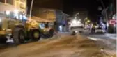 Karla mücadele ekipleri vatandaşın mağdur olmaması için gece çalışıyor
