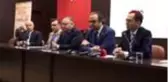 Prof. dr. tosun damak yarığı hastalığı 18 aydan önce ameliyat edilmese çocuk bir daha konuşamıyor
