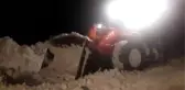 Yolu ulaşıma kapanan mahallelerdeki hastalar hastaneye ulaştırılıyor