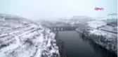 Diyarbakır surları, hevsel bahçeleri ve on gözlü köprü, beyaza büründü
