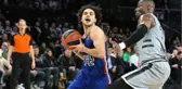 Shane Larkin, sakatlığı nedeniyle milli kadrodan çıkarıldı