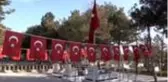 Halisdemir'in kabrine 