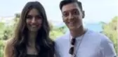 Mesut Özil ve Amine Gülşe'nin bebeğinin cinsiyeti belli oldu