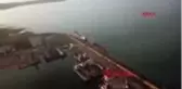 Tuzla'da çarpışan gemiler yan yattı