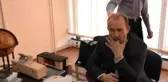 Rüşvet operasyonunda yakalanan şüpheli, kanıtları yiyerek yok etmeye çalıştı