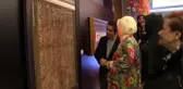 Emine Erdoğan, TOGEM-DER'in Cemre Çarşısı'nı gezdi