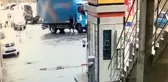 Kargo aracını çalıp 2 milyonluk vurgun yaptılar