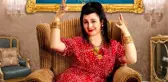 İlk filmi olan Zengo'nun halk galasına katılan Yasemin Sakallıoğlu'nun makyajlı halini görenler tanıyamadı