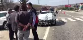Adıyaman'da otomobiller çarpıştı: 3 yaralı