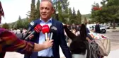 BURDUR 'Eşekli Dostoyevski' heybesine doldurduğu kırtasiye malzemelerini çocuklara ulaştırıyor-2