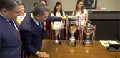 Başarılı hokeycilere altın ödülü