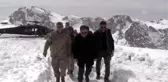 Mehmetçik, Hakkari dağlarında teröristlere korku salıyor