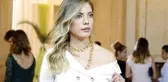 Oyuncu Eda Ece, dergi çekimi için küvette poz verdi