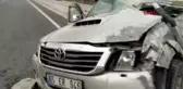 Takla atan kamyonette sıkışan sürücü, yaralı kurtarıldı
