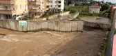 Taşan dere 2 bin dönümlük tarım arazisine zarar verdi