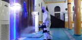 Kovid-19'a karşı ibadethaneler dezenfekte ediliyor
