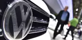 Volkswagen, koronavirüs salgını nedeniyle Avrupa'da üretime ara veriyor