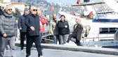 71 yaşındaki usta sanatçı Selami Şahin, koronavirüs uyarılarına rağmen yürüyüşe çıktı