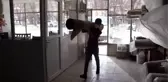 Koronavirüs tedbirleri - Halıları 130 derece buhar ile dezenfekte ediyor