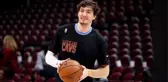 Milli basketbolcu Cedi Osman Amerika'dan çağrı yaptı: Lütfen evde kalın