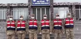 Jandarma ihtiyaçlarını karşıladığı yaşlılara devletin şefkatli elini uzatıyor