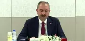 Adalet Bakanı Gül: 