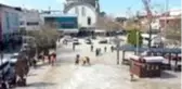Denizli, sabun köpükleriyle beyaza büründü