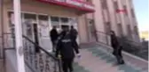 Polis koronavirüse karşı halk ile el ele mücadele ediyor