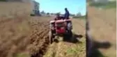 Jandarma yorulan çiftçinin tarlasını sürdü