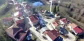 Seyahat yasağı iki şehri ayıran caddede uygulanamıyor
