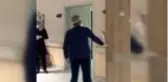 Koronavirüs tedavisi biten hasta alkışlarla taburcu edildi
