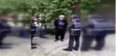 ADANA Kampanyaya emekli maaşını bağışladı