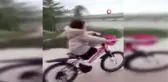 Küçük kızın sağlık çalışanı annesi ile buluşma anı duygulandırdı