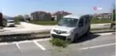 Sakarya'da yasak sonrası boş yolda ilginç kaza