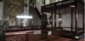 Cemaatsiz kalan Ulu Cami'nin boş hali hem de içeriden hem havadan görüntülendi