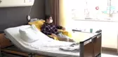 Korona virüsü yenen doktorlar görevlerine devam etmek için gün sayıyor