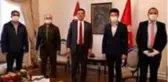 İmamoğlu, 70 bin dolarlık metrobüs parçasını tamir eden İETT'nin 2 ustasına 3 maaş ikramiye verilmesi için talimat verdi