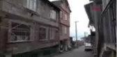 KOCAELİ İzmit'te bir bina izolasyona alındı