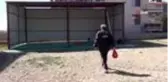 Milli para-tekvandocu Meryem, kapalı garajda Tokyo Olimpiyatlarına hazırlanıyor