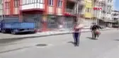 MANİSA Belediye işçilerine davullu zurnalı sürpriz