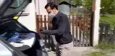 Telefon tamircileri de evde kalanlara hizmet veriyor