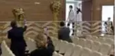 Kovid-19 ile mücadelede görev yapan doktor çiftin nikahı kıyıldı