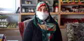 Sivaslı hayırsever, 10 bakkalın veresiye defterini satın aldı