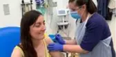 Oxford Üniversitesi, insanlar üzerinde koronavirüs aşısı denemelerine iki gönüllü ile başladı