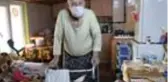 Öldü sanılıp kapısı kırılan 80'lik dede, Kur'an-ı Kerim okurken bulundu
