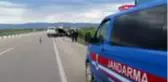 Şarampole devrilen otomobilin sürücüsü yaralandı