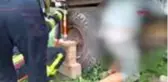 Kaldırmaya çalıştığı römorkun altında kalarak öldü