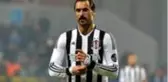 Beşiktaşlı eski futbolcu Hugo Almeida: Fikret Orman beni kandırdı