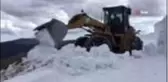 Ordu yaylalarında kar mücadelesi
