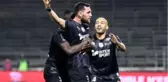 Ligue 1'in tescil edilmesinin ardından Amiens, küme düşme kararının kaldırılması için imza kampanyası başlattı